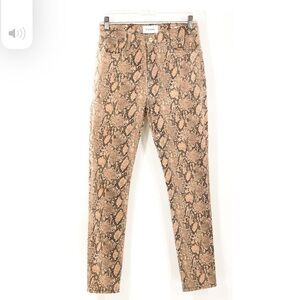 FRAME snake print high waist skinny cropped jeans.